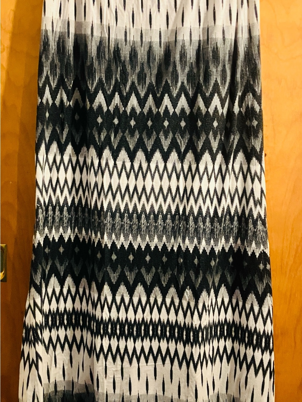 Karen Kane Black & White Geometric Maxi Skirt